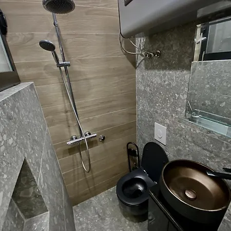 Apartment At U.s Embassy 02 Tirana