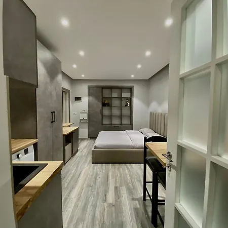 At U.s Embassy 02 Appartement Tirana